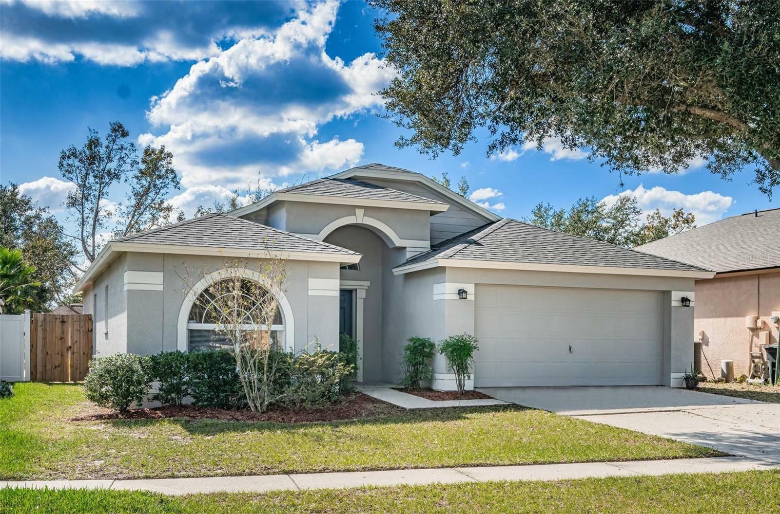 Property Photo: 4617 Tucson Court FL 33594