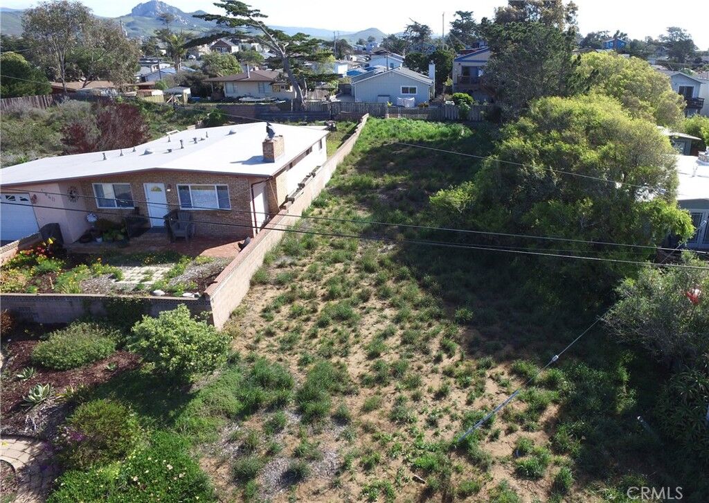 Property Photo:  1564 6th Street  CA 93402 