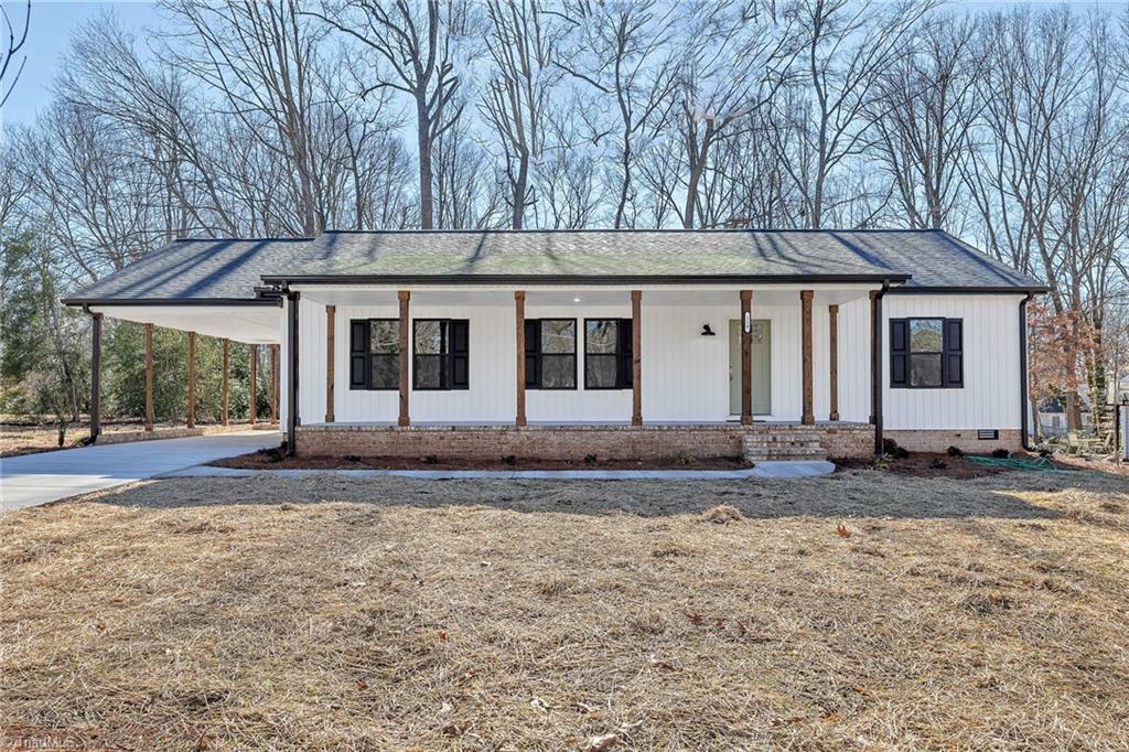 Property Photo:  118 Grant Street  NC 27288 