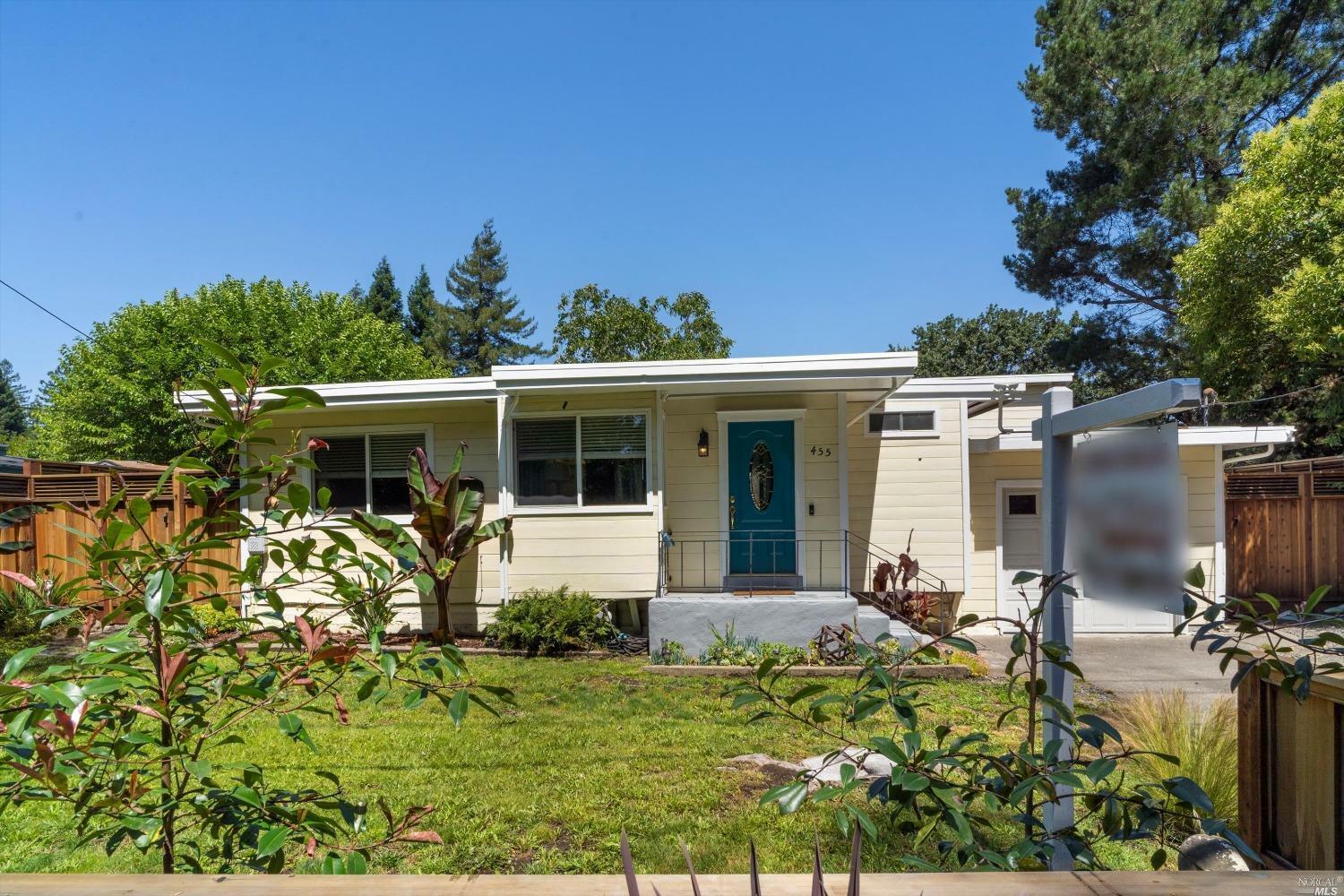 Property Photo:  455 W Sierra Avenue  CA 94931 