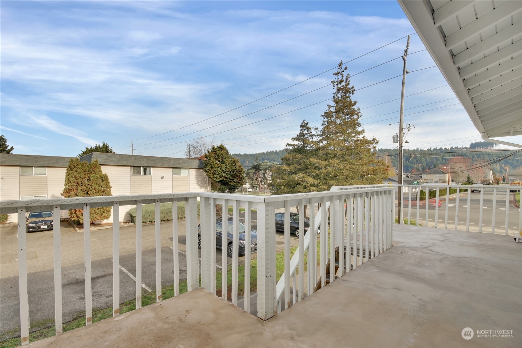 Property Photo:  1520 Valley Avenue  WA 98390 