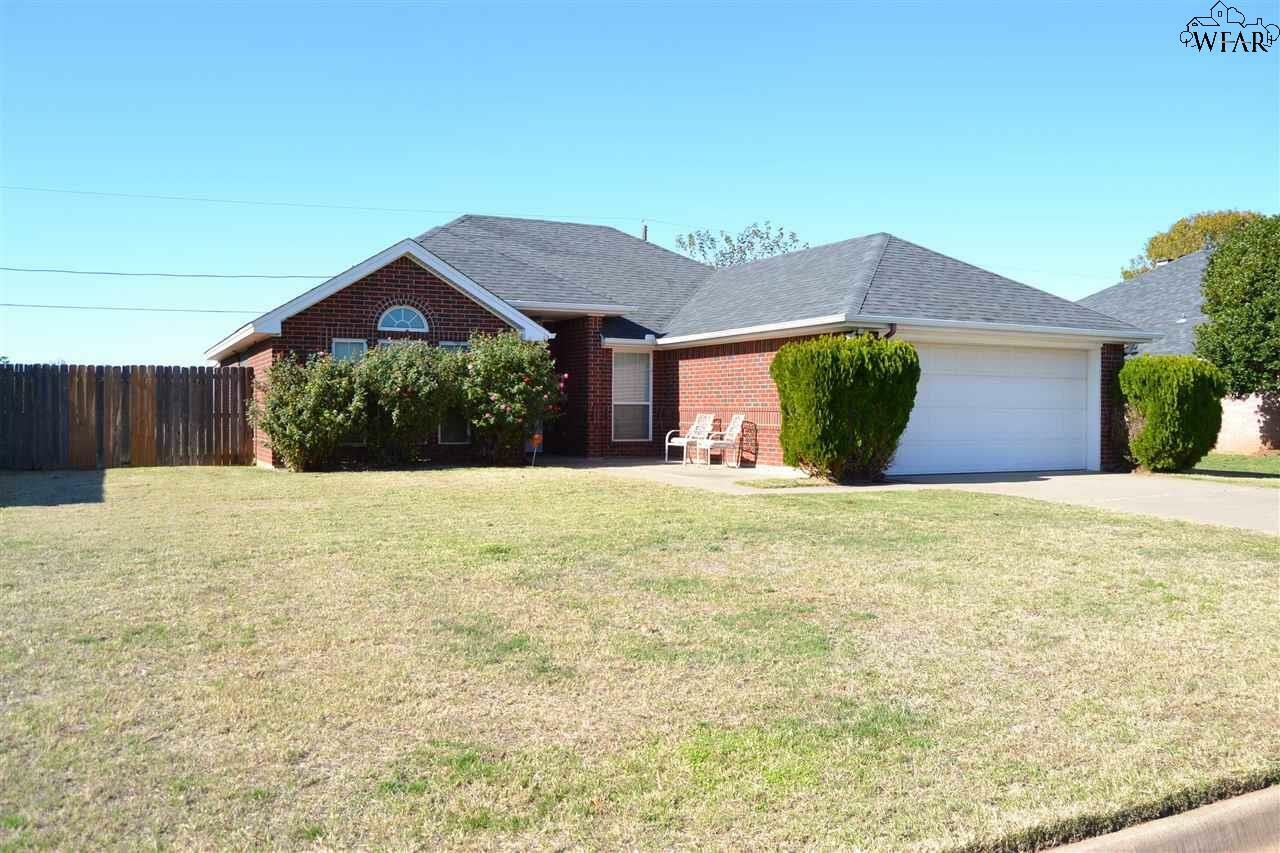 Property Photo:  824 Sugarbush Lane  TX 76354 