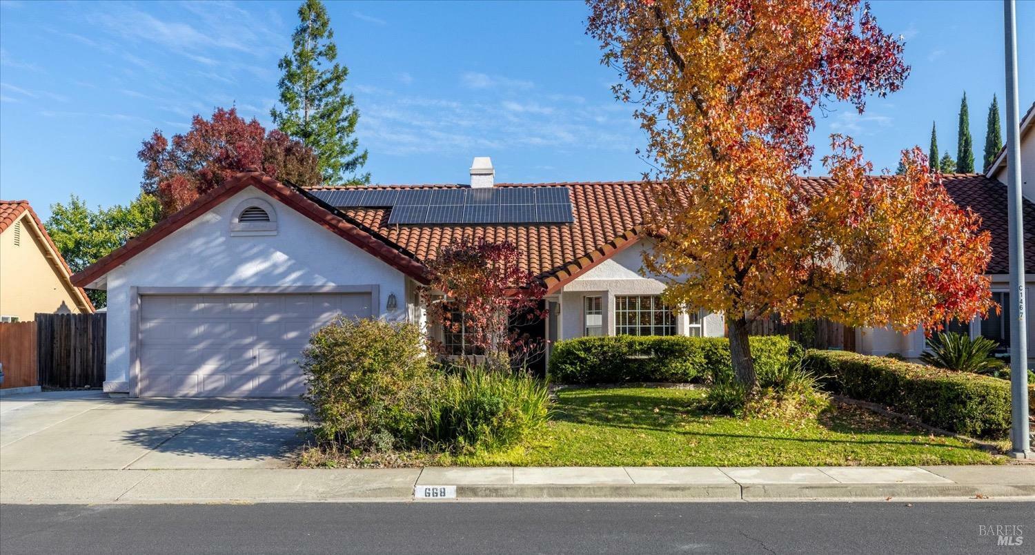 668 Rambleton Drive  Vacaville CA 95688 photo