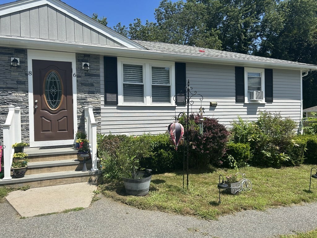 Property Photo: 6 Genetti Circle 6 MA 01730
