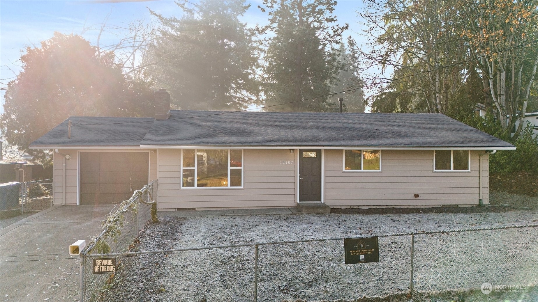 Property Photo:  12107 SE 274th Street  WA 98030 