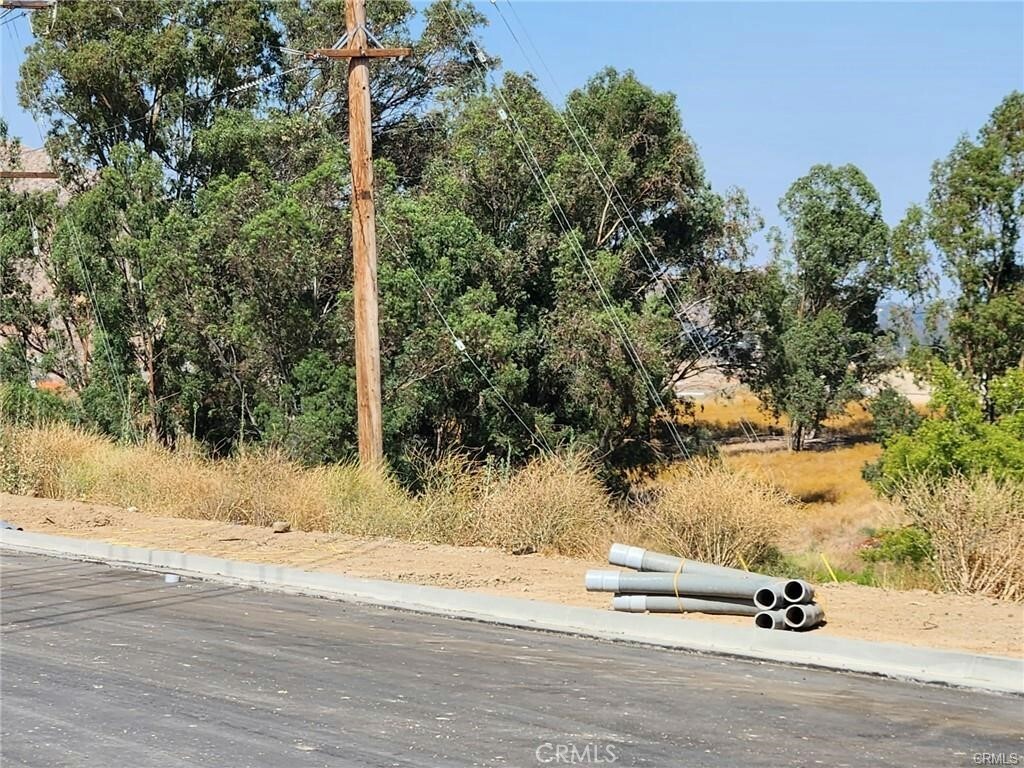 Property Photo:  0 Carson Lot 7  CA 92530 