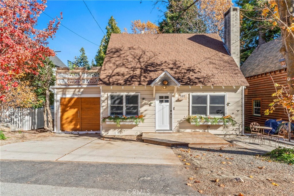 381 Maple Drive  Lake Arrowhead CA 92352 photo