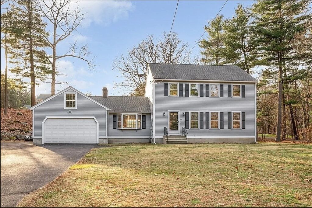 Property Photo:  45 Tadmuck Rd  MA 01886 