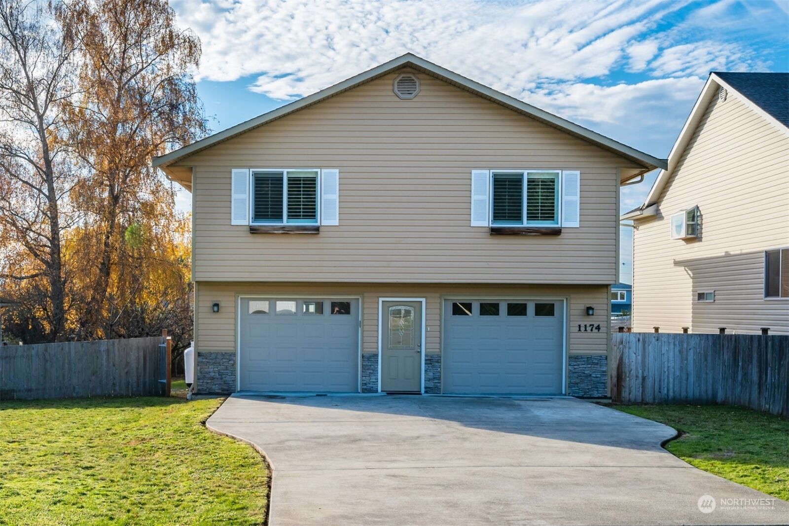 Property Photo: 1174 Lockwood Drive WA 98239