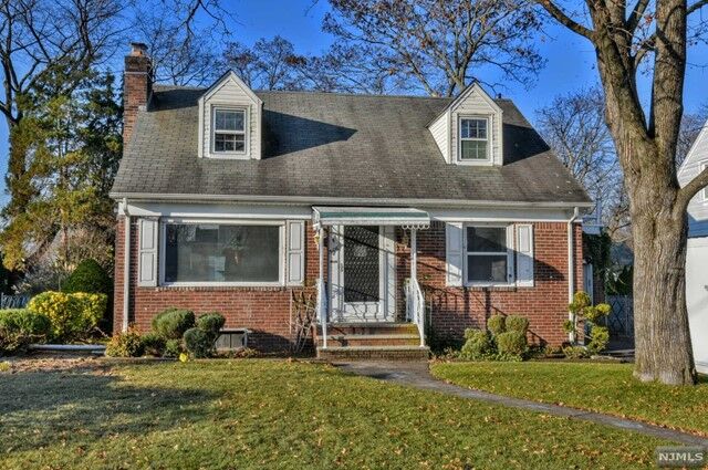 Property Photo:  5-06 Summit Avenue  NJ 07410 