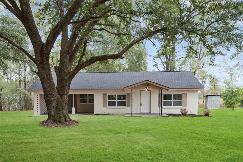 Property Photo:  71402 S Lewiston Road  LA 70444 