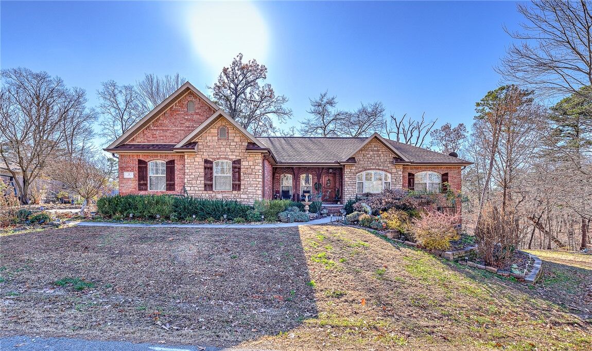 Property Photo:  3 Fleetwood Drive  AR 72714 