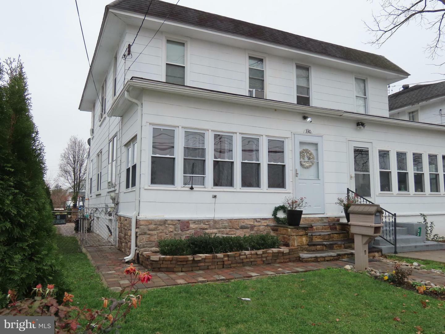 Property Photo:  330 W Main  MD 21921 