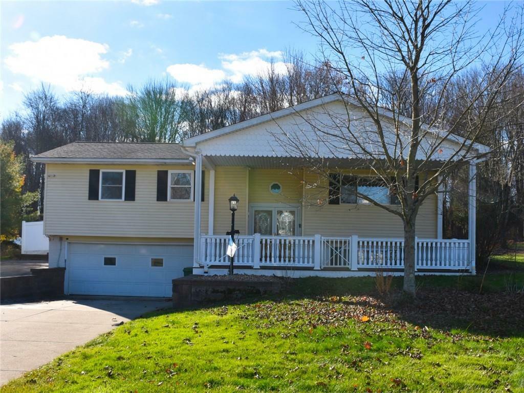 Property Photo:  23977 Thornapple Drive  PA 16403 