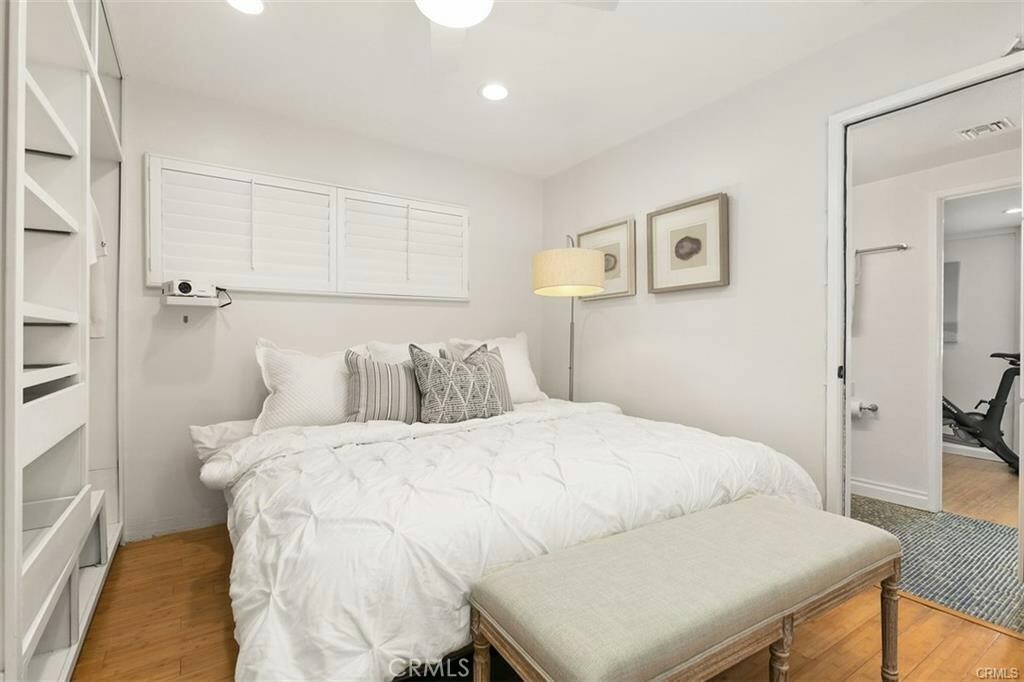 Property Photo: 654 8th Street CA 90254