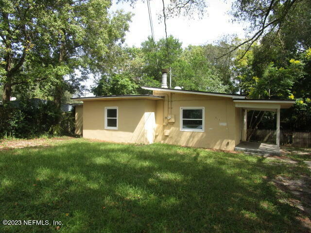 Property Photo:  3811 Peach Drive  FL 32246 