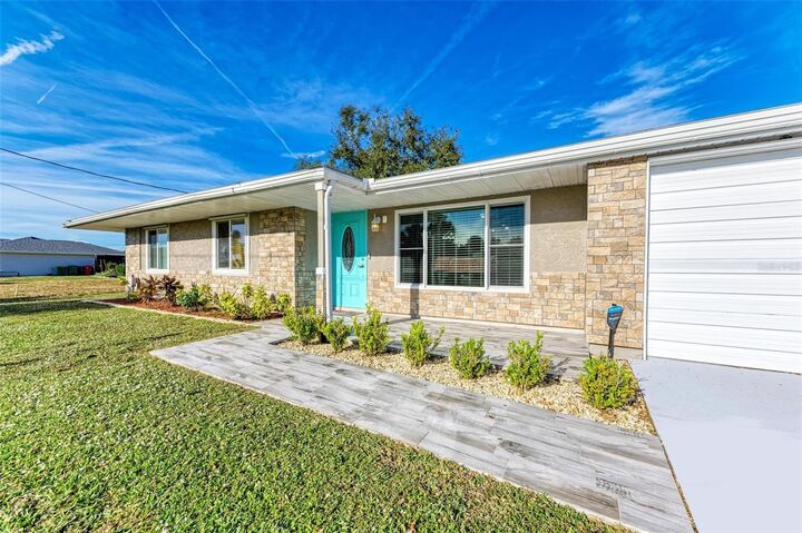 Property Photo:  17130 Marydale Road  FL 33948 