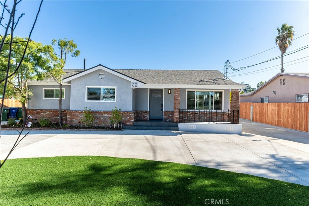 Property Photo:  7434 Hesperia Avenue  CA 91335 