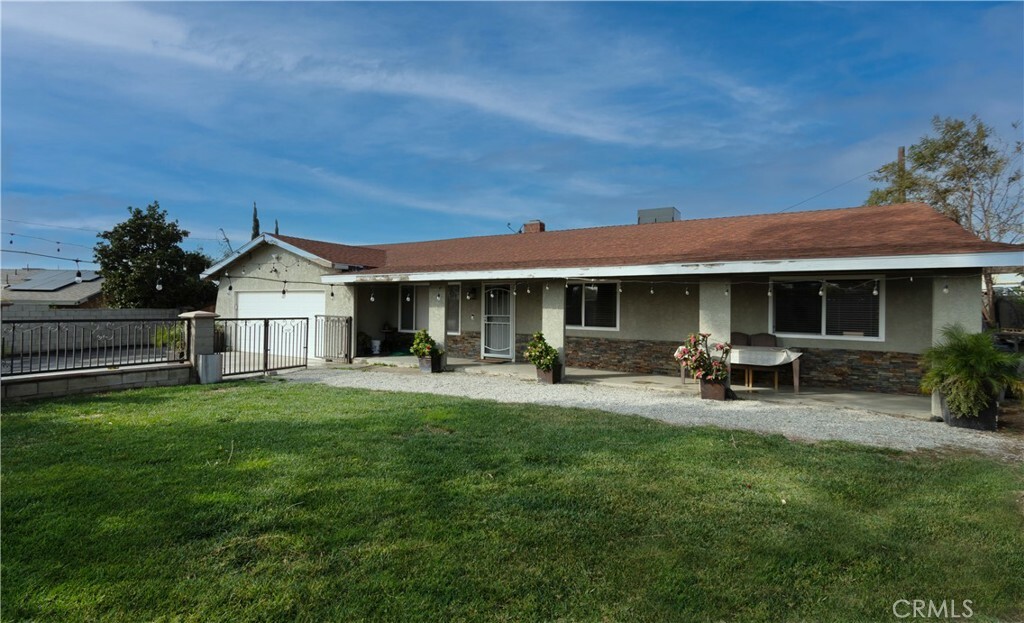 Property Photo: 3911 Dalley Way CA 92509