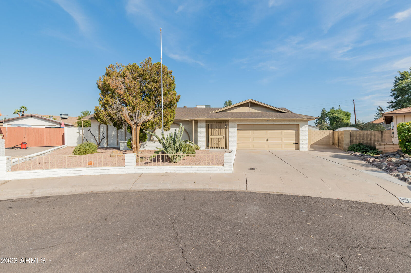 Property Photo: 8219 N 51st Drive AZ 85302