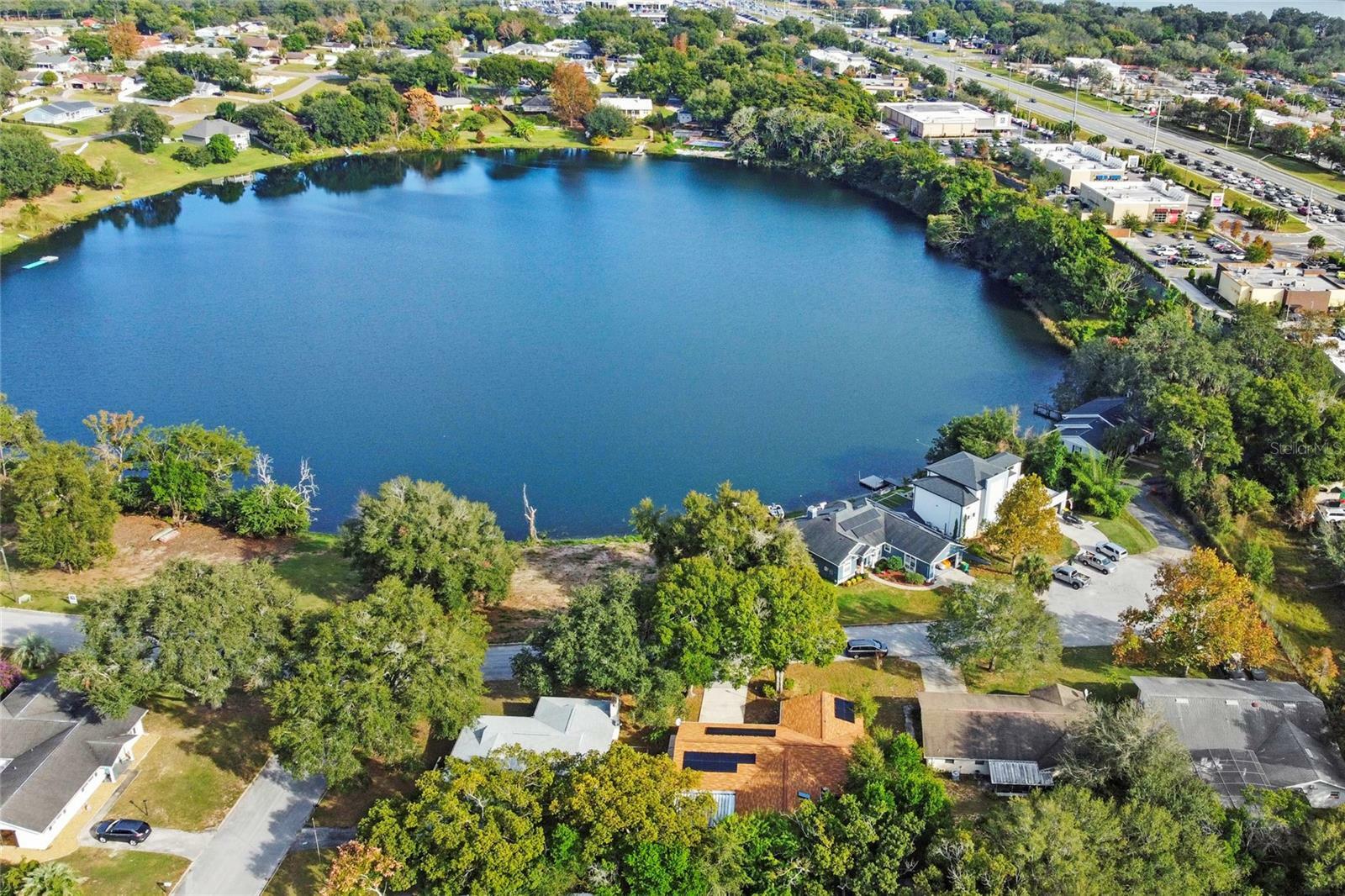 Property Photo:  3104 S Lakeshore Court  FL 32726 