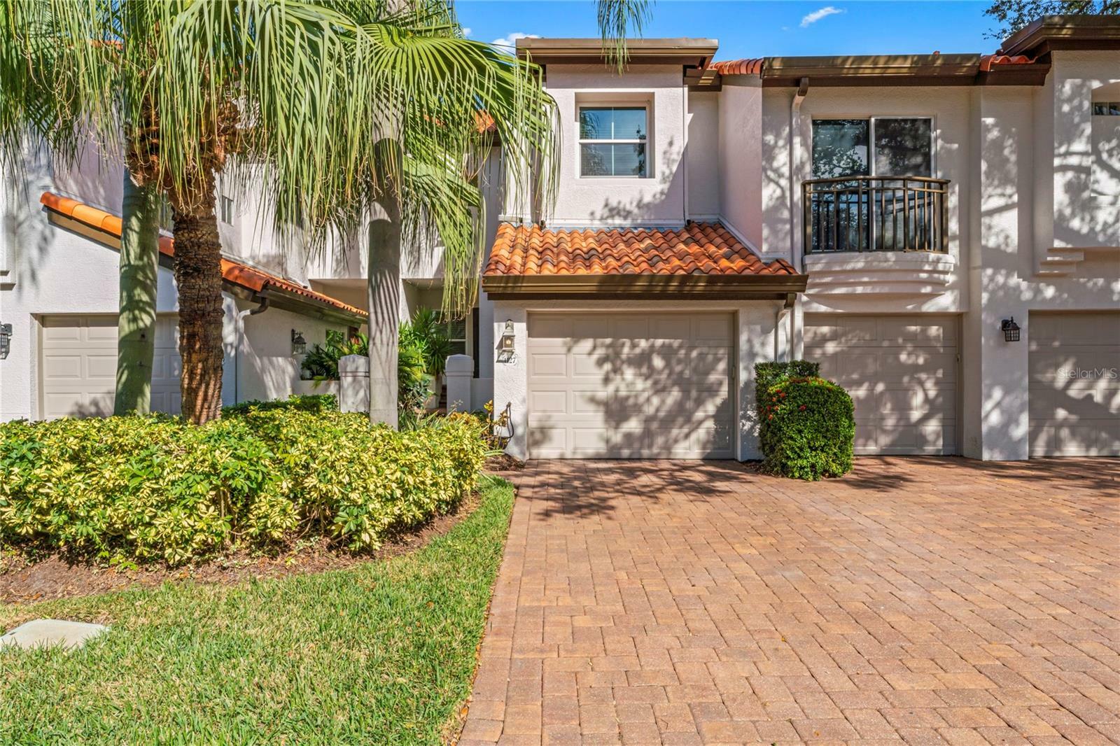 Property Photo:  1127 Shipwatch Circle  FL 33602 