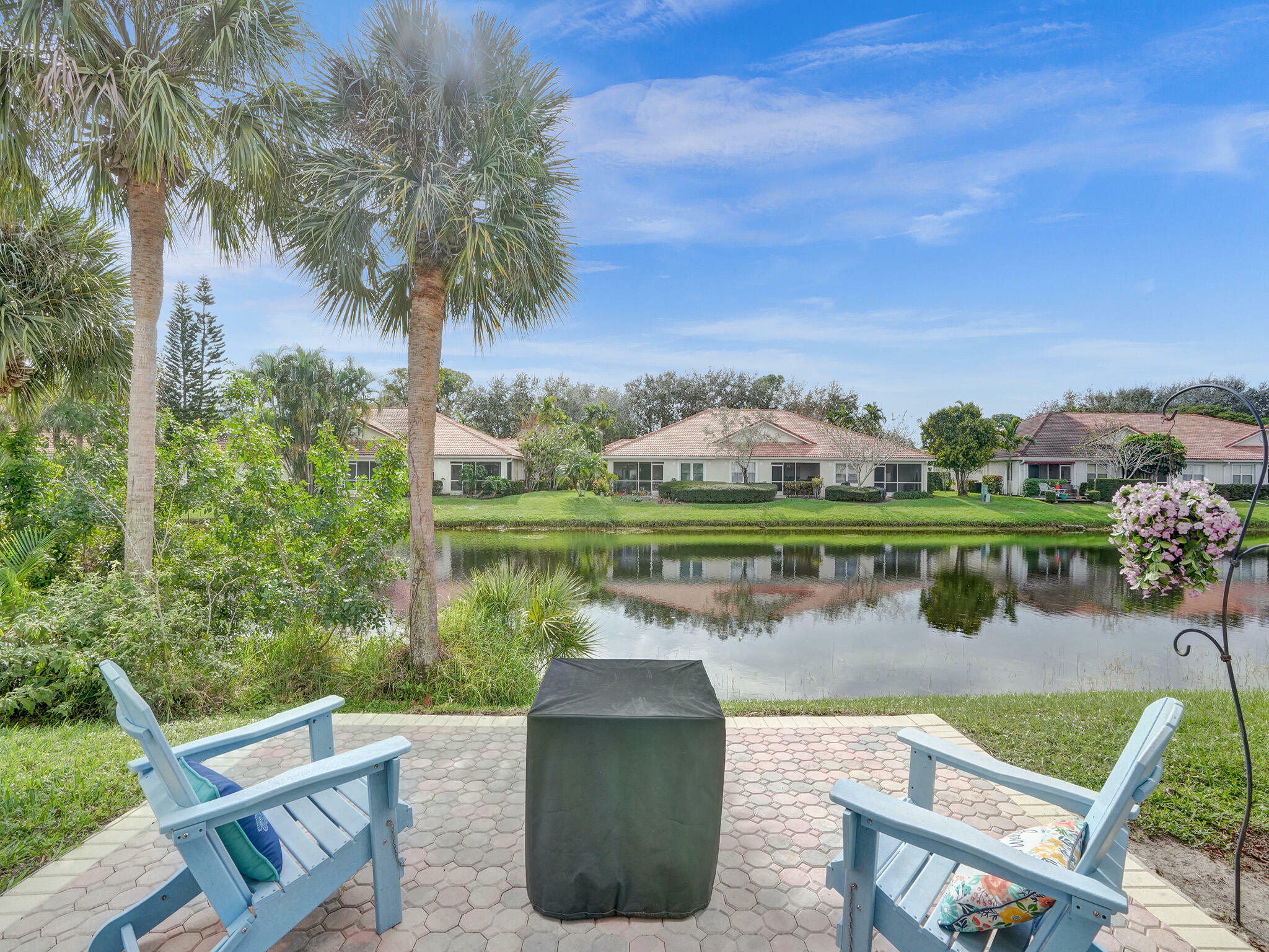 Property Photo: 5092 N La Sedona Circle FL 33484