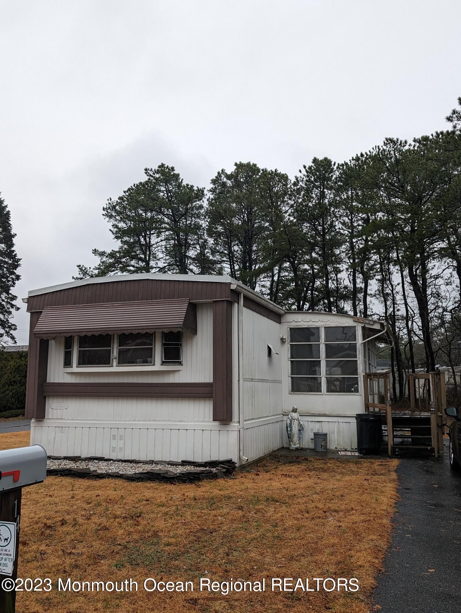 Property Photo:  14 Kingfisher Way  NJ 08759 