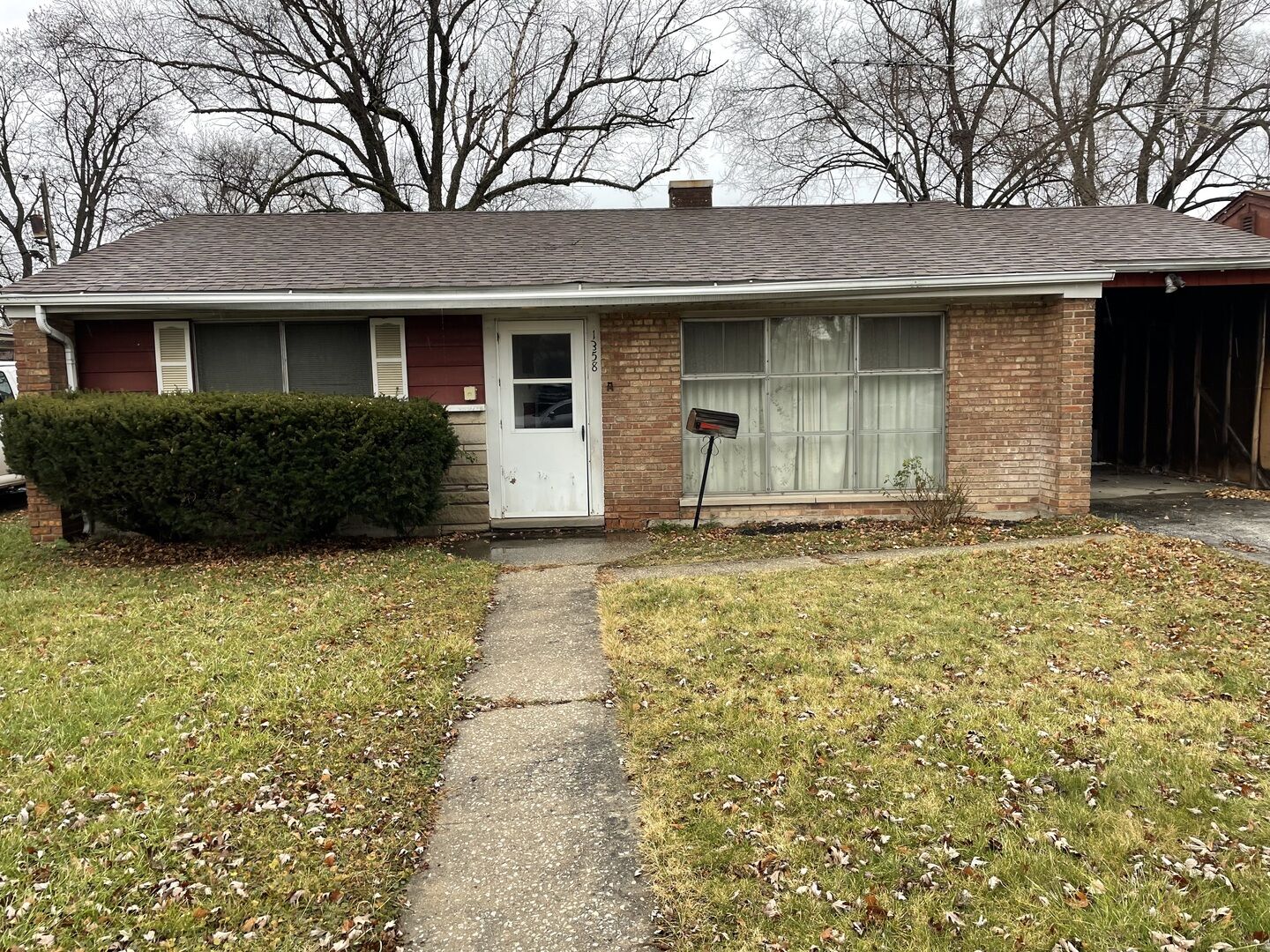 Property Photo:  1358 Gordon Avenue  IL 60409 
