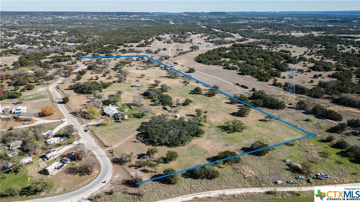 Property Photo:  1032 County Road 4953  TX 76539 