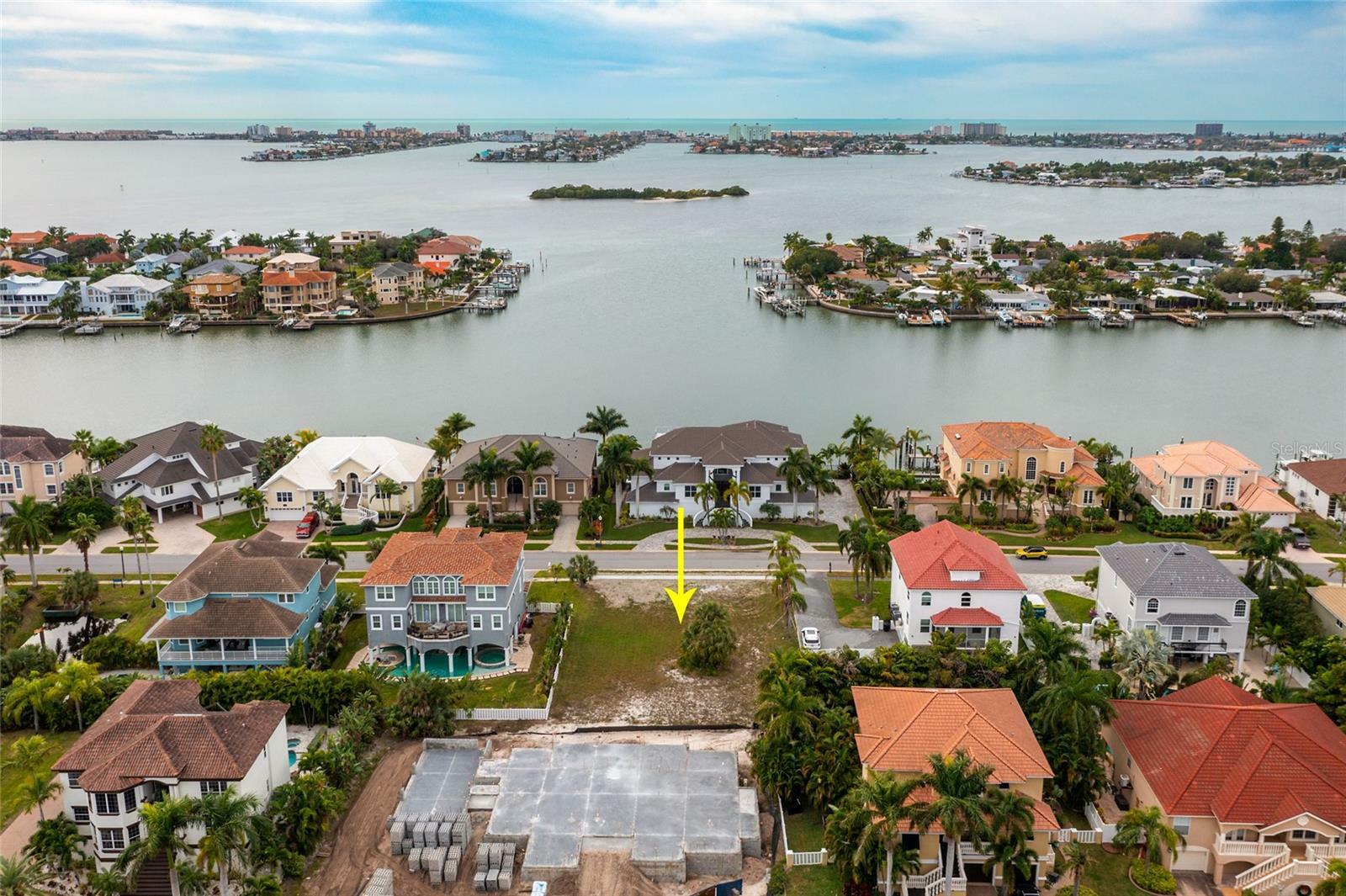 Property Photo:  6219 Pasadena Point Boulevard  FL 33707 