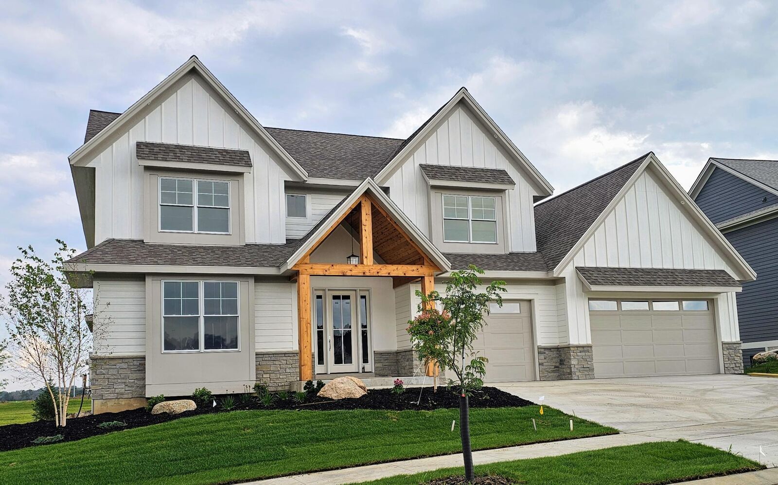 Property Photo: 2674 Scenic Point Drive SW MN 55902
