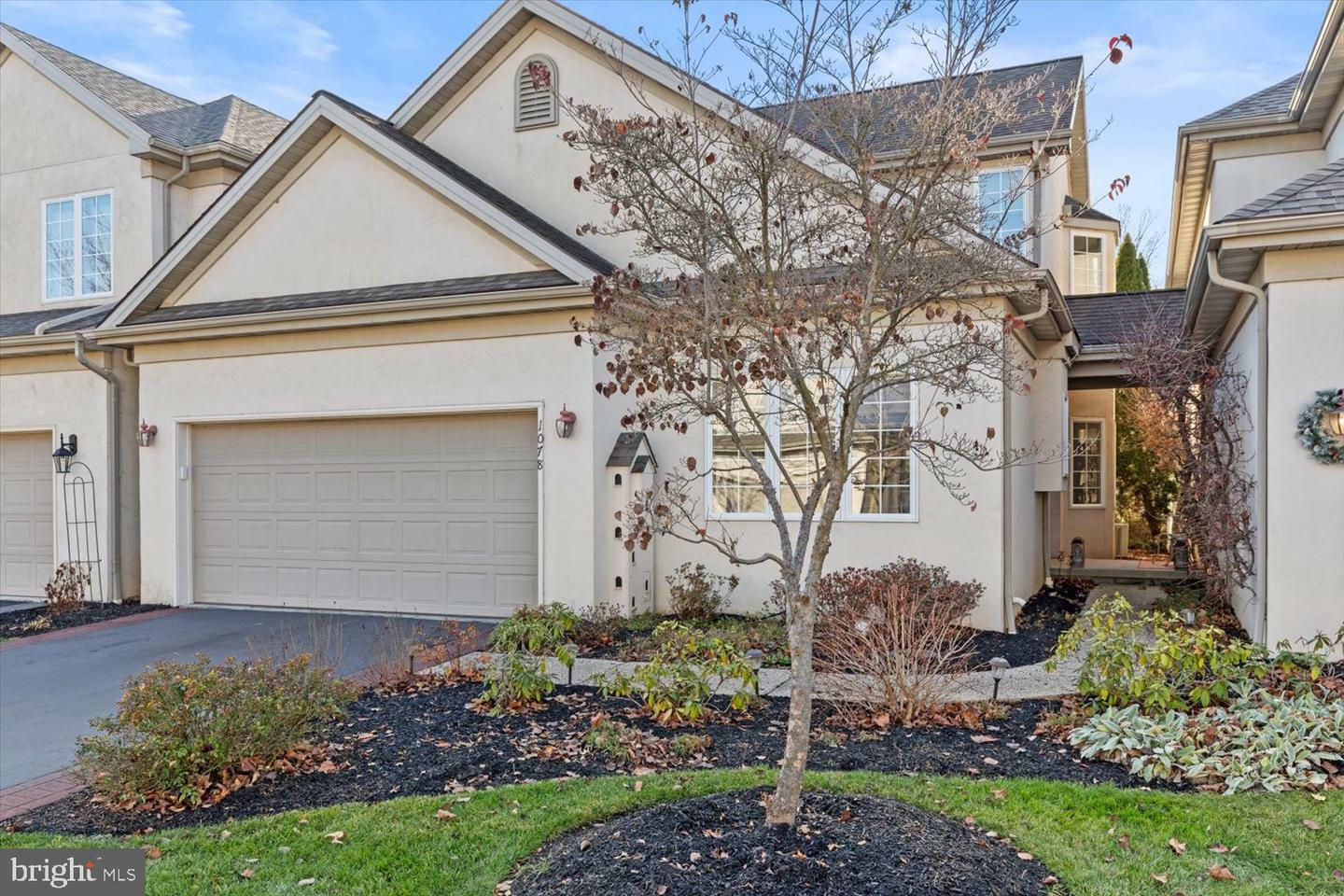 Property Photo:  1078 Stillwood Circle  PA 17543 