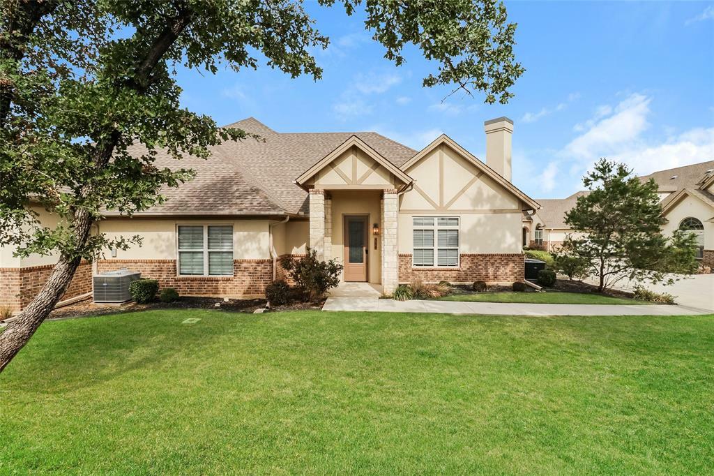 Property Photo: 8851 Creek Run Road 504 TX 76120