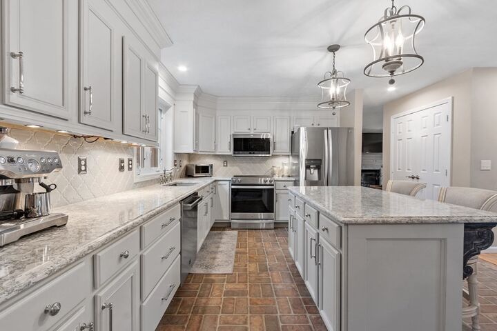 Property Photo: 41 Willard Rd MA 01430