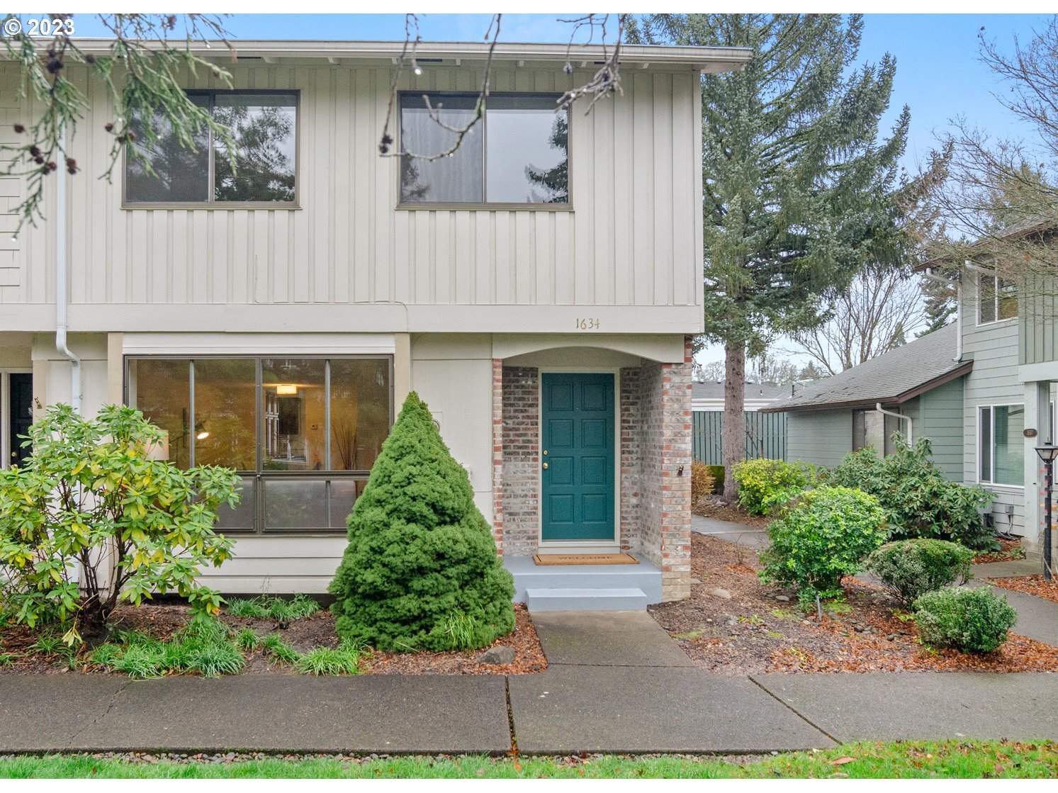 Property Photo: 1634 NW 143rd Ave OR 97229