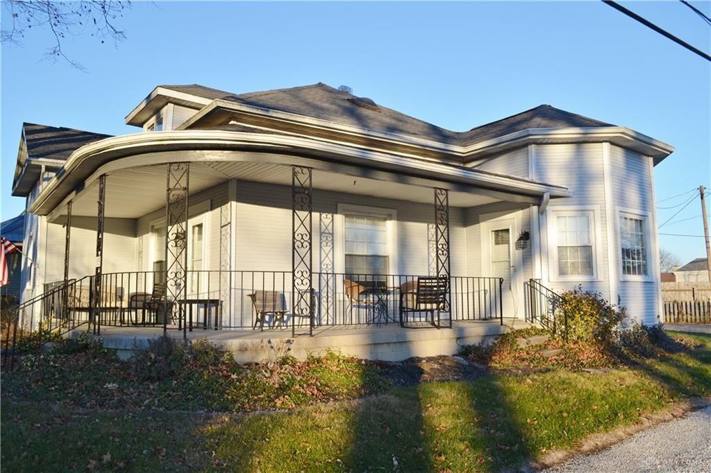 Property Photo: 115 N High Street OH 43072
