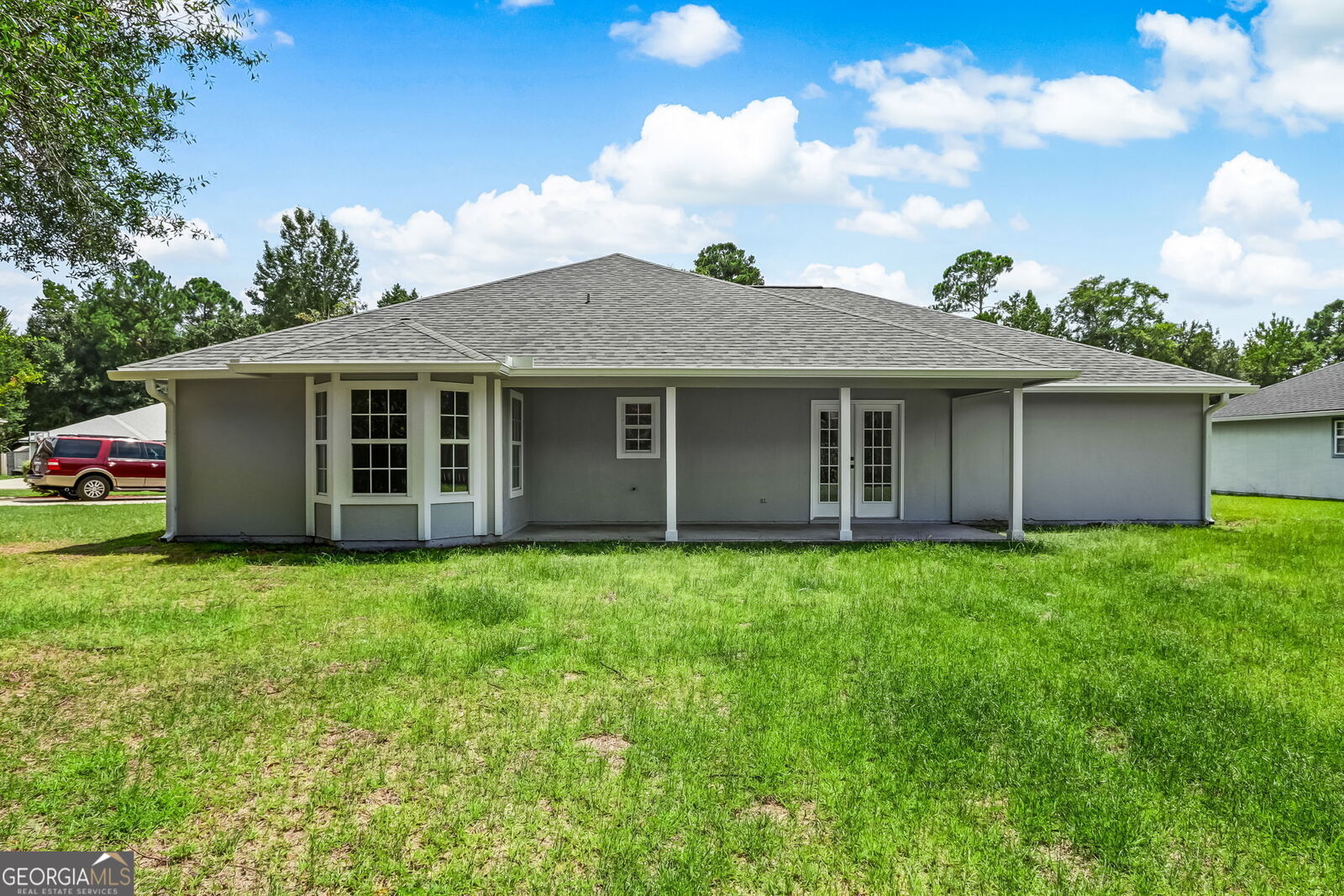 Property Photo: 208 Lake Forest South Drive GA 31548