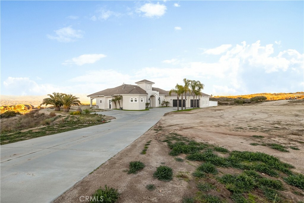 Property Photo:  23048 Sky Mesa Road  CA 92548 