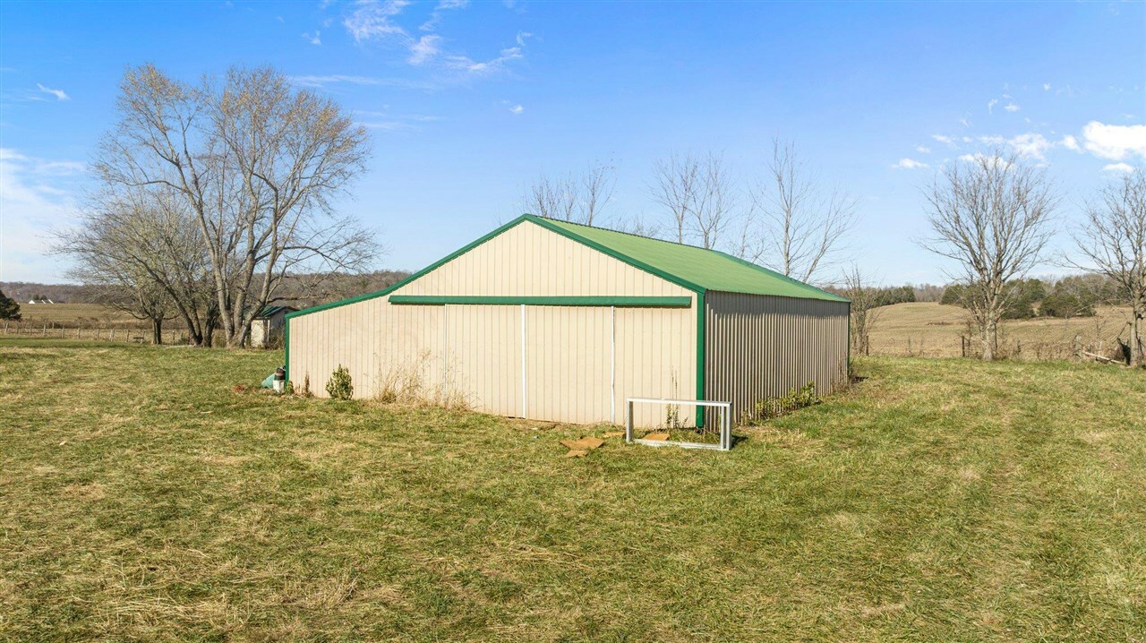 Property Photo:  18996 Louisville Road  KY 42160 