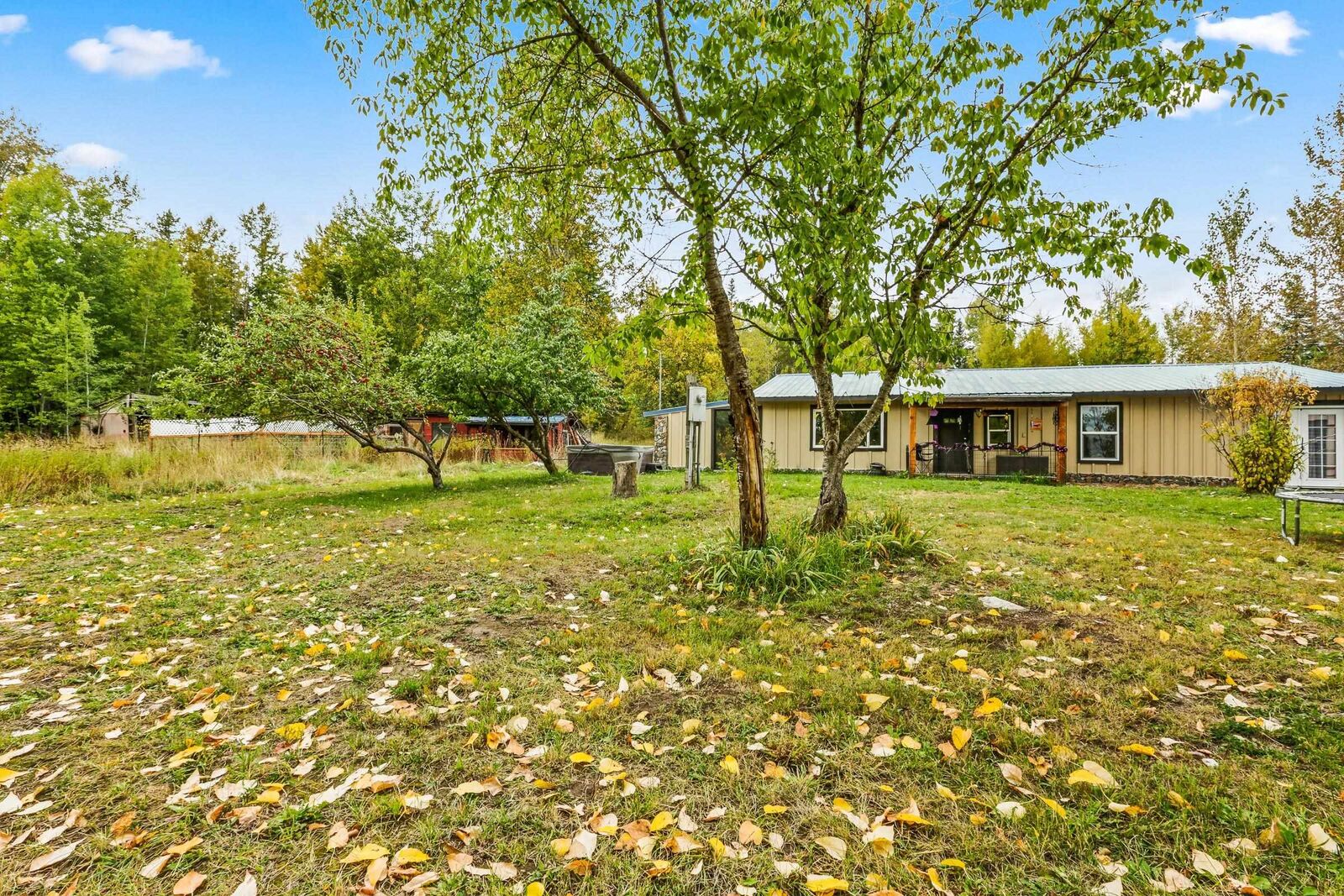 Property Photo:  4607 Furzee Rd  WA 99110 