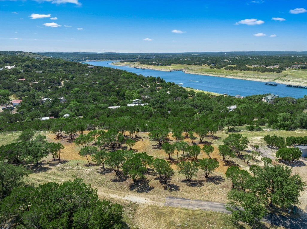 Property Photo: 10 Thurman Bluff Drive TX 78669