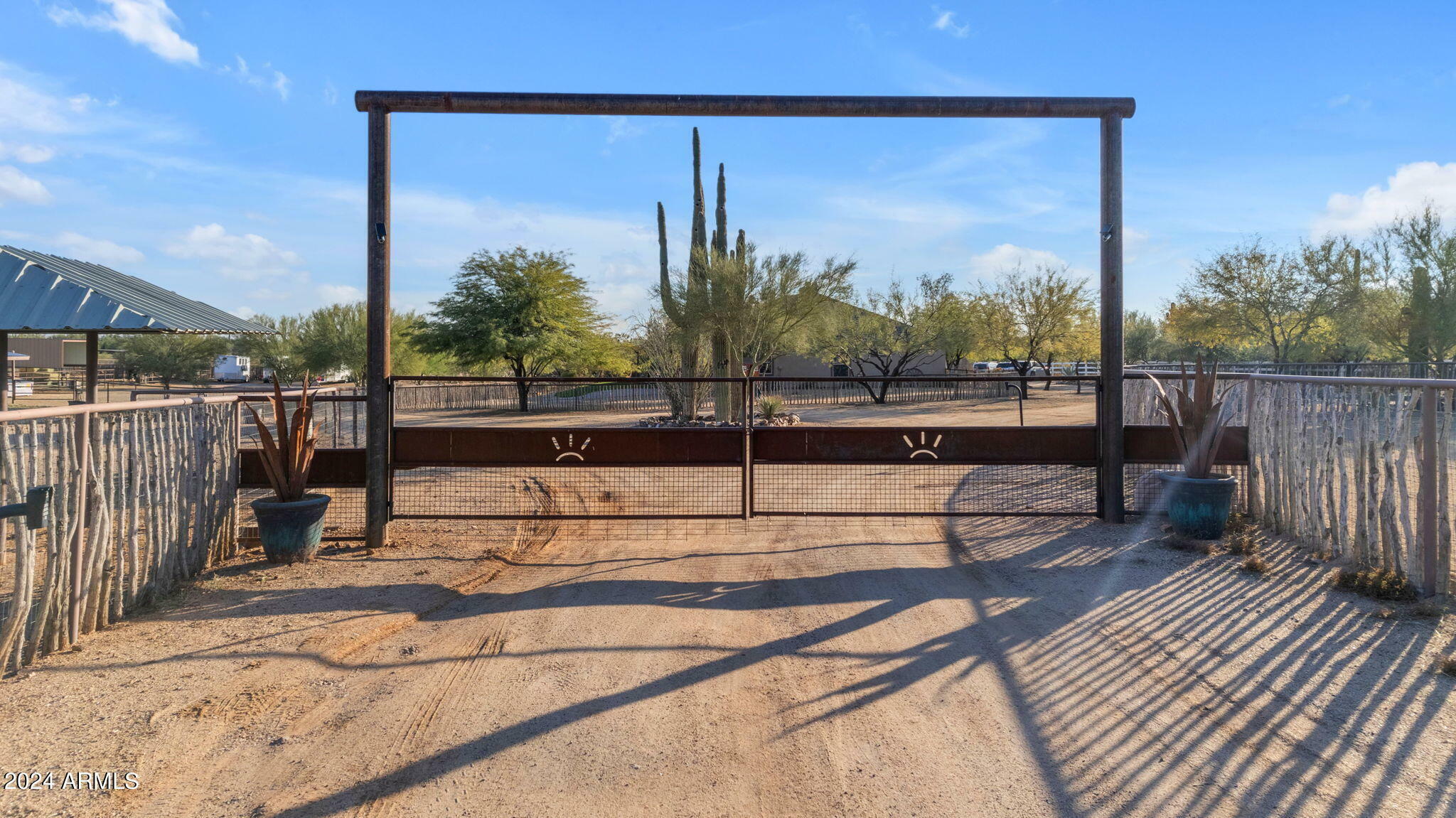 Property Photo:  2875 E Maddock Road  AZ 85331 