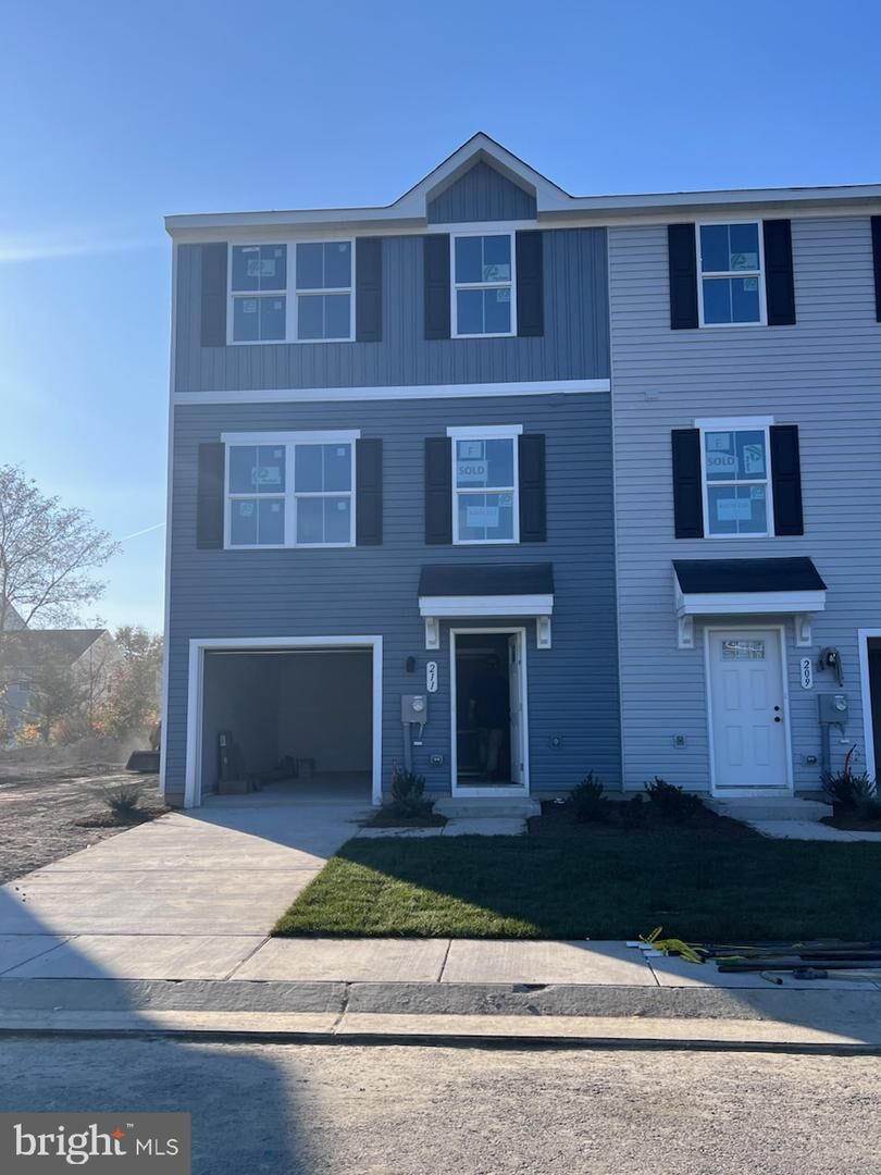 Property Photo:  211 Yellow Bill Lane  MD 21613 