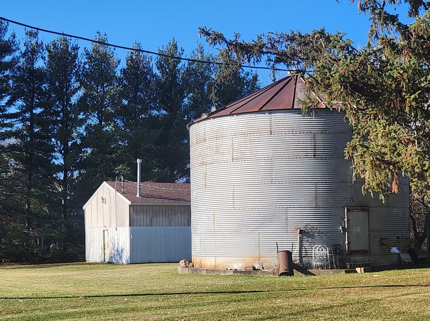 Property Photo:  47W160 Welter Road  IL 60151 