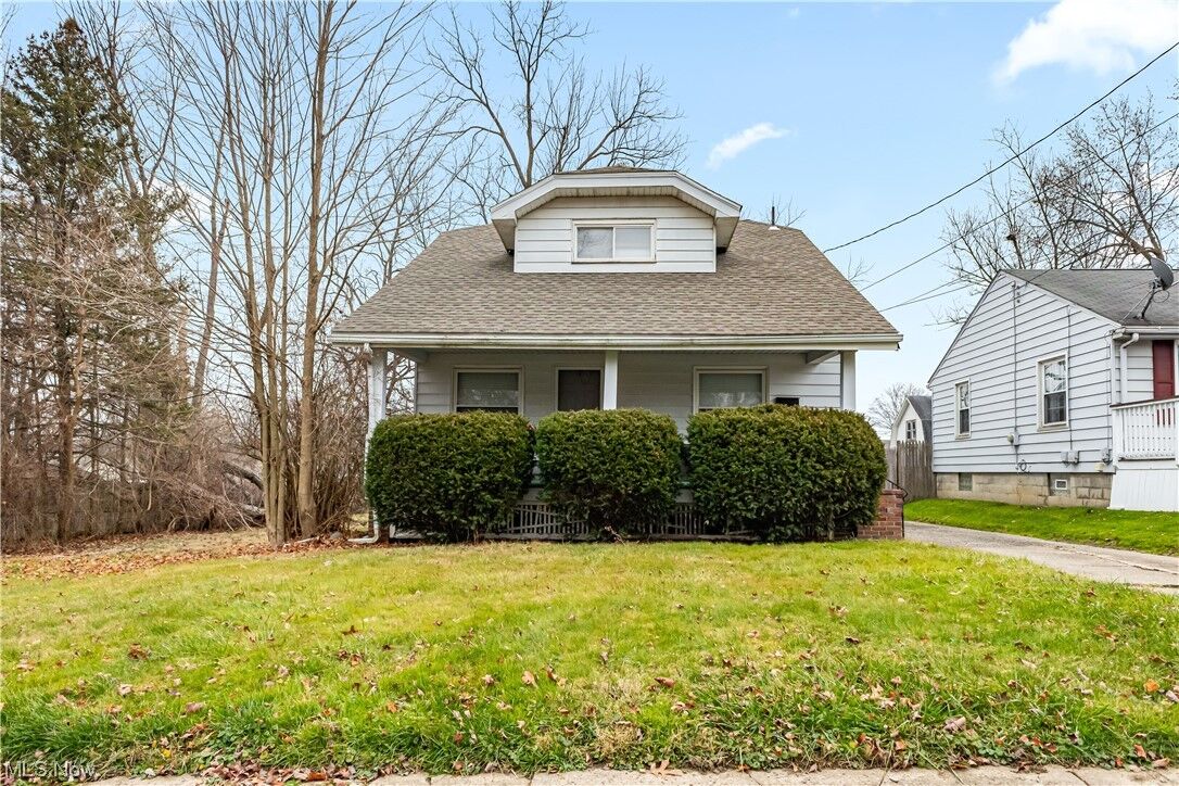Property Photo:  131 Carnegie Avenue  OH 44515 