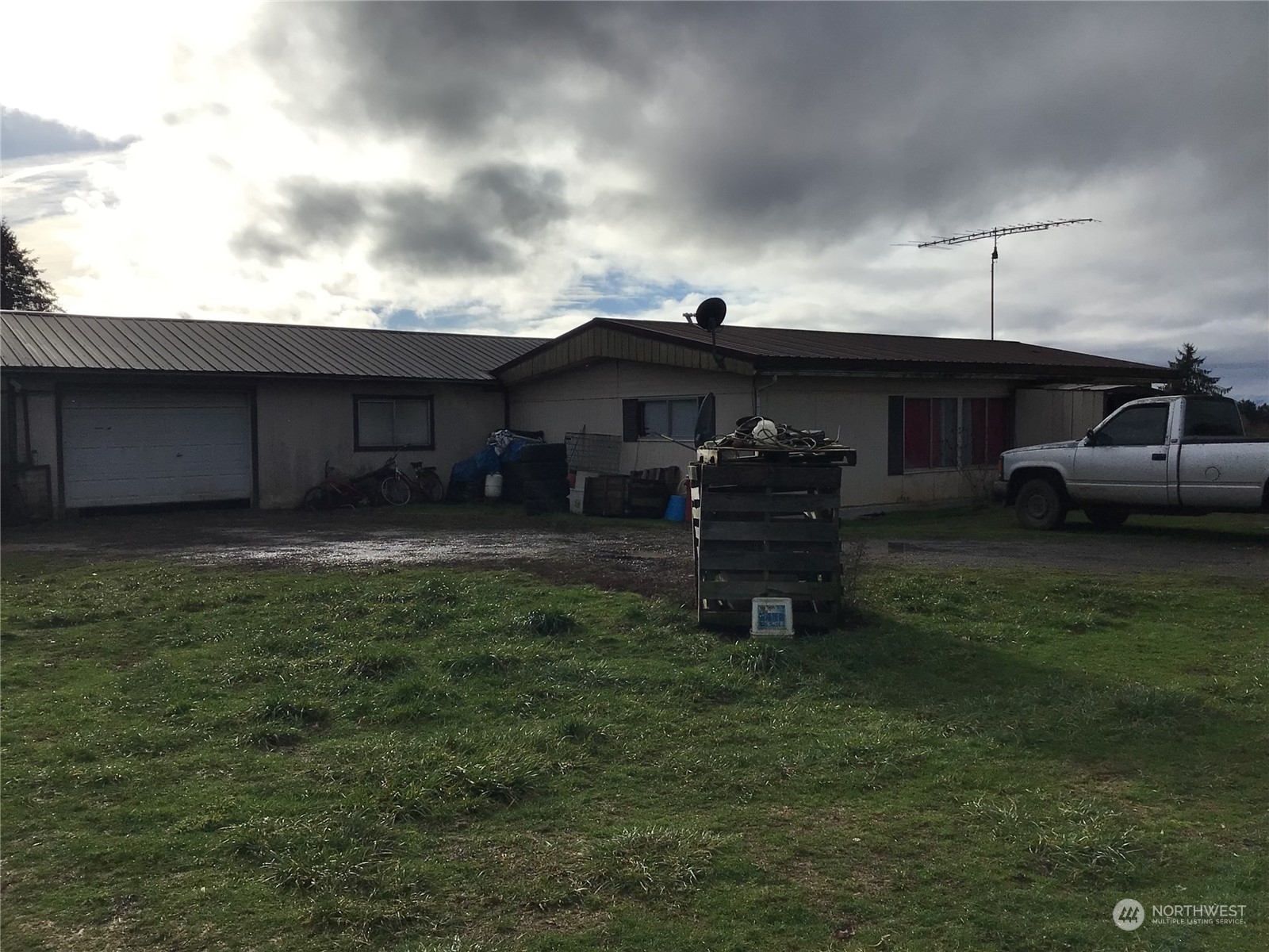 Property Photo:  574 Gore Road  WA 98570 