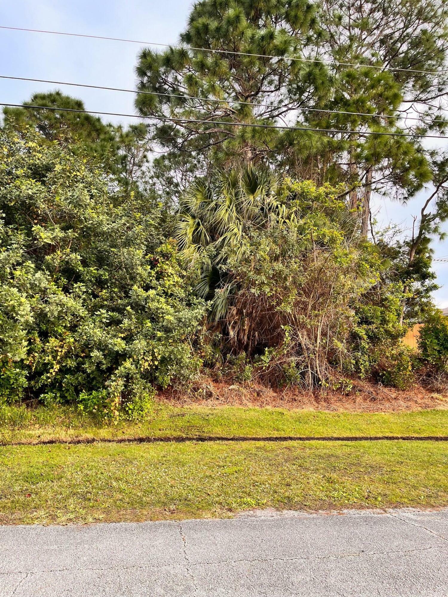 Property Photo:  5941 NW Center Street  FL 34986 