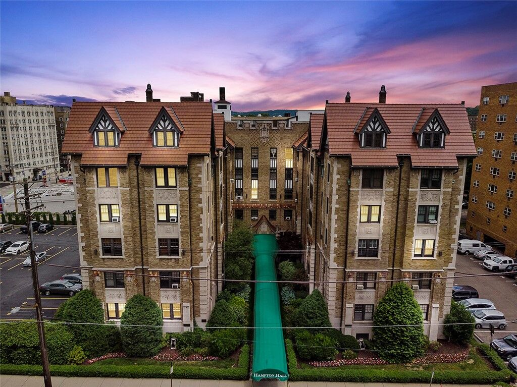 Property Photo:  166 N Dithridge 1 H  PA 15213 