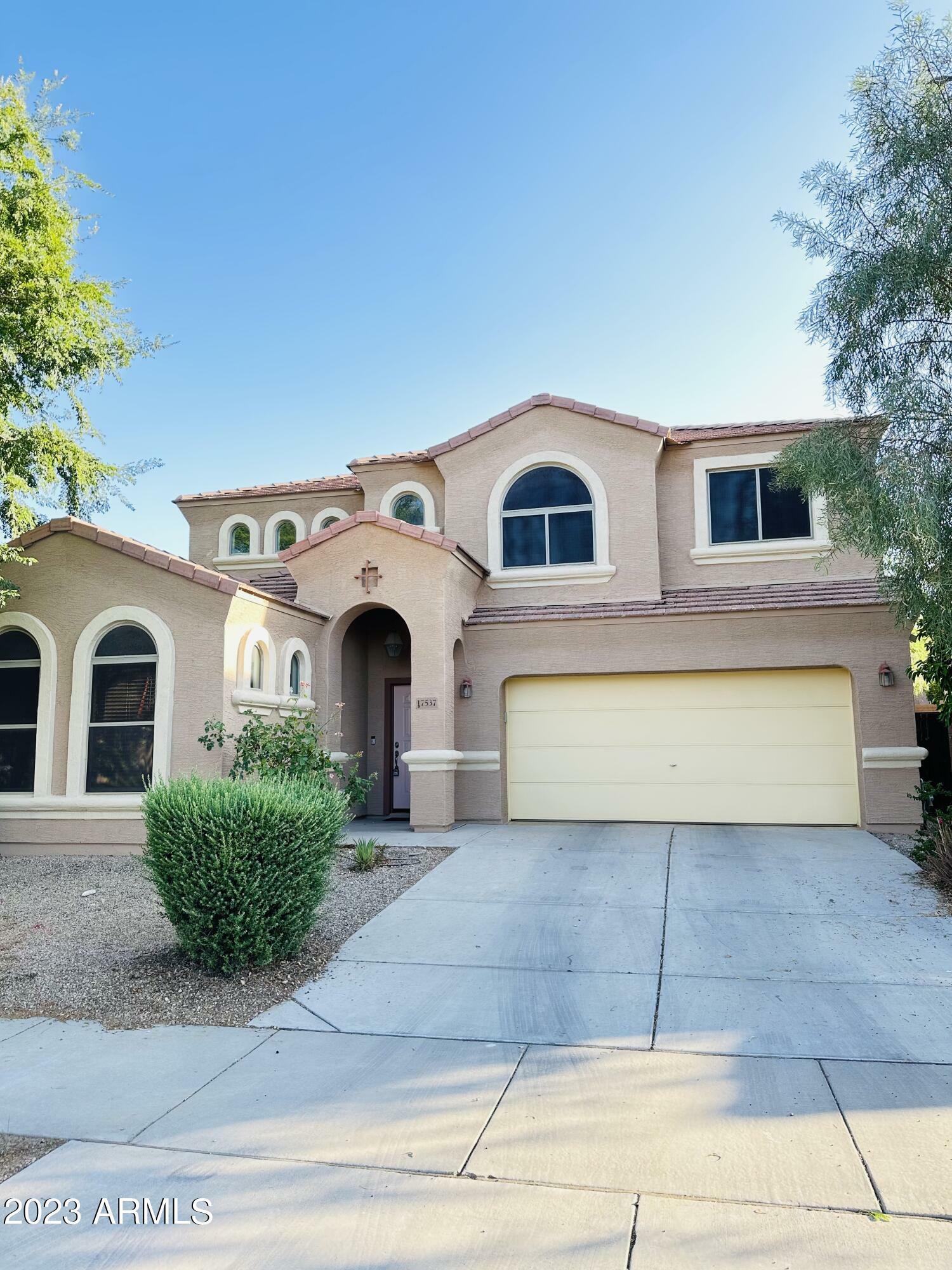 Property Photo:  17537 W Voltaire Street  AZ 85388 